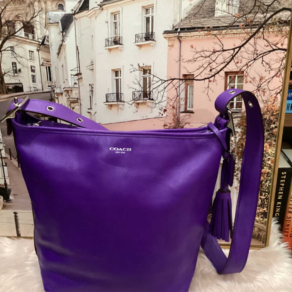 Coach Legacy Duffle Shoulderbag in Violet - Picture 2 of 14